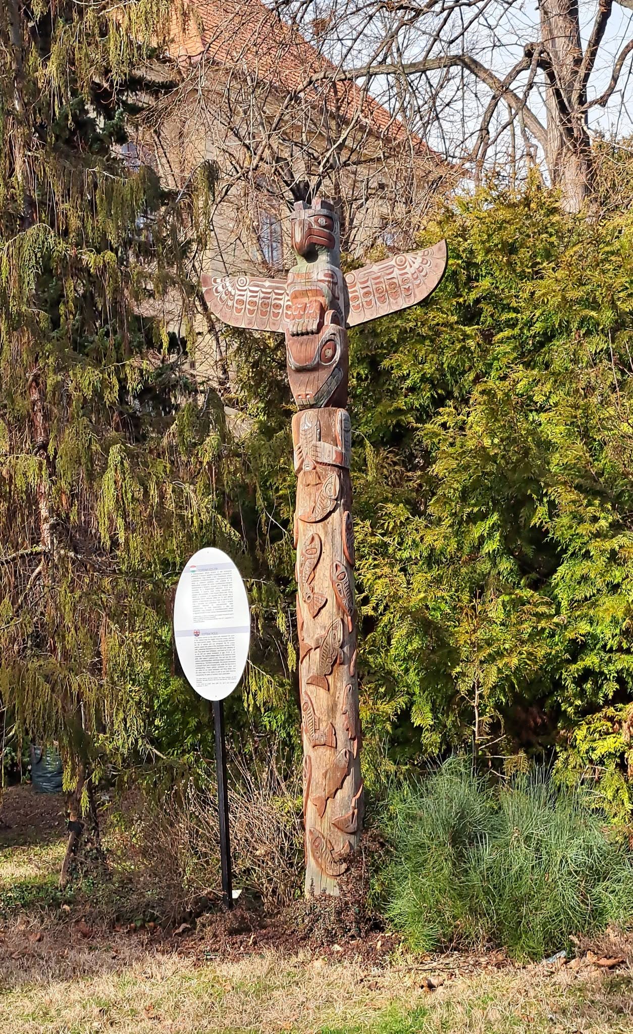 totemoszlop.jpg